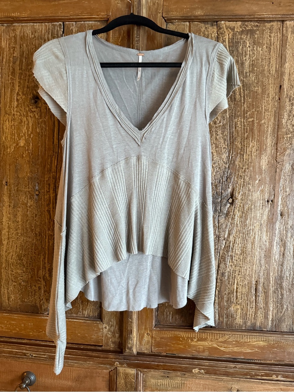 FREE PEOPLE TAUPE LAYERED LINEN-BLEND TOP—EXCELLENT CONDITION!!!